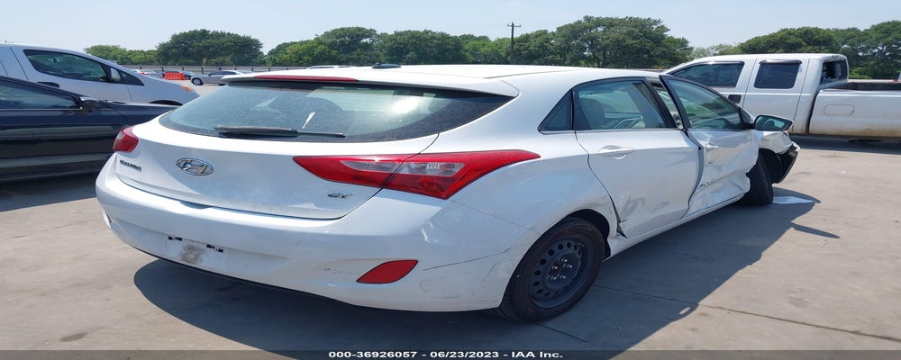 KMHD35LH7GU332961 2016 HYUNDAI ELANTRA GT photo no. 4