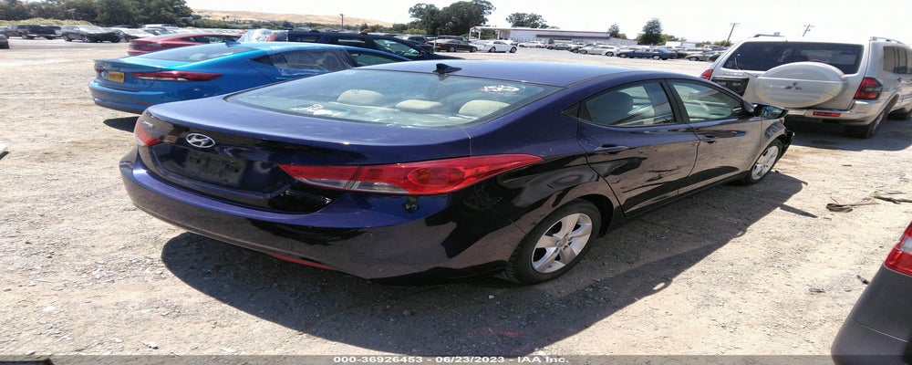 5NPDH4AE8DH392360 2013 HYUNDAI ELANTRA photo no. 4
