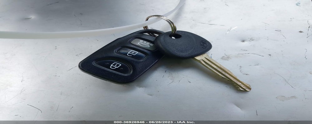 5NPDH4AE8GH739576 2016 HYUNDAI ELANTRA photo no. 11