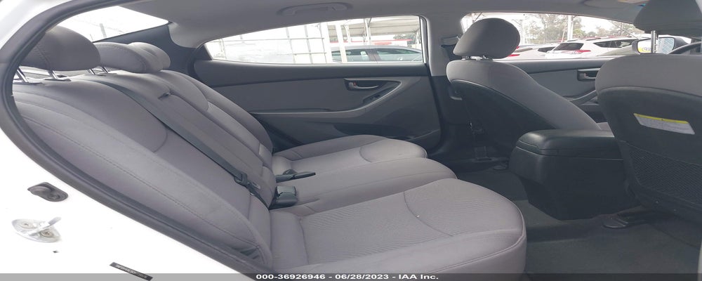 5NPDH4AE8GH739576 2016 HYUNDAI ELANTRA photo no. 8