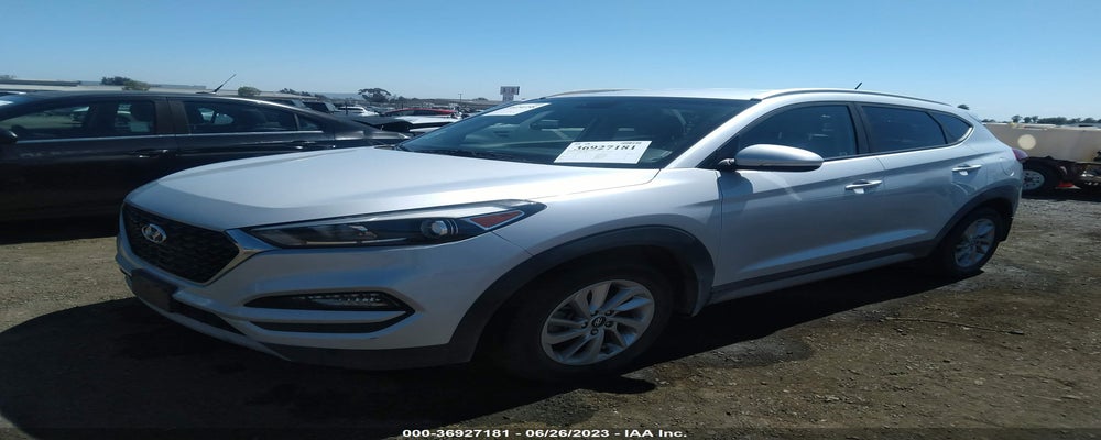 KM8J33A28HU279792 2017 HYUNDAI TUCSON photo no. 2
