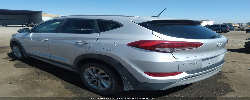 KM8J33A28HU279792 2017 HYUNDAI TUCSON photo no. 3