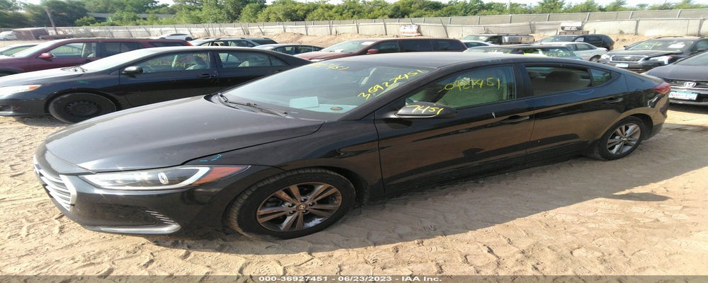 KMHD84LF0JU468785 2018 HYUNDAI ELANTRA photo no. 2