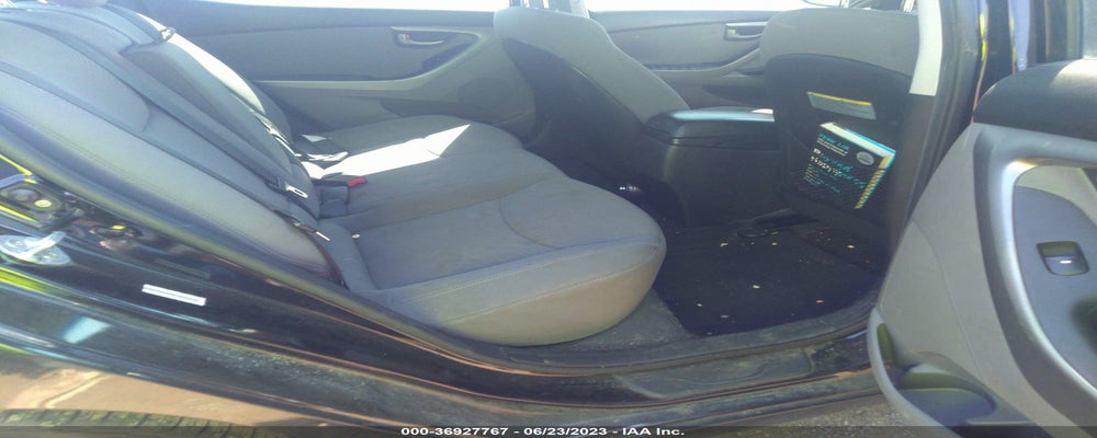 KMHDH4AE8FU227994 2015 HYUNDAI ELANTRA photo no. 8