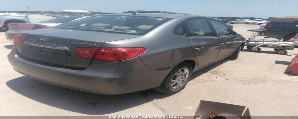 KMHDU4AD8AU982137 2010 HYUNDAI ELANTRA photo no. 4