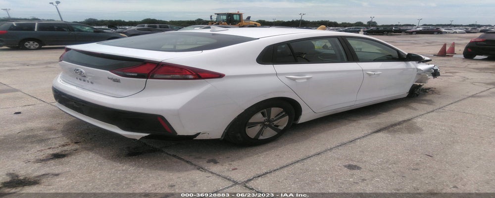 KMHC65LC5HU043764 2017 HYUNDAI IONIQ HYBRID photo no. 4