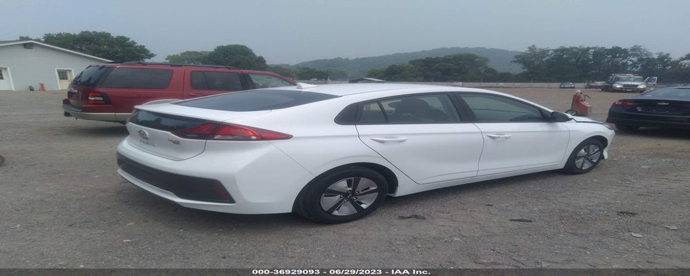 KMHC65LCXNU280472 2022 HYUNDAI IONIQ HYBRID photo no. 4