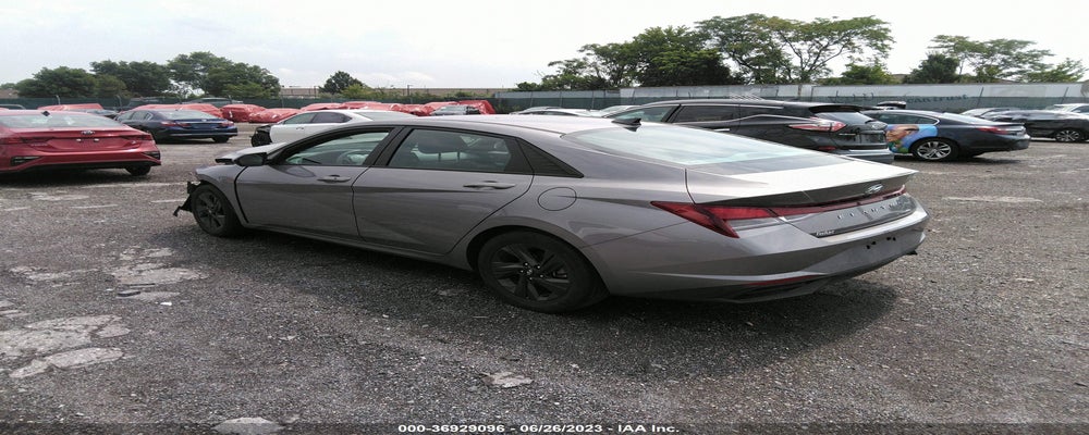 KMHLM4AG0MU163049 2021 HYUNDAI ELANTRA photo no. 3