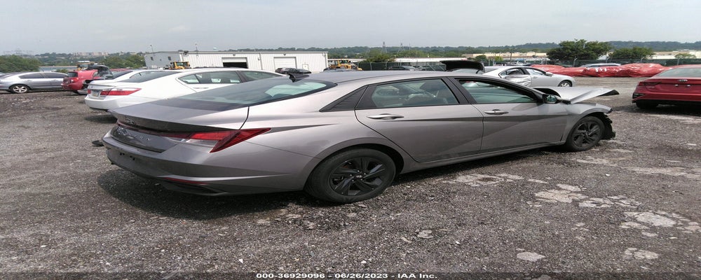 KMHLM4AG0MU163049 2021 HYUNDAI ELANTRA photo no. 4