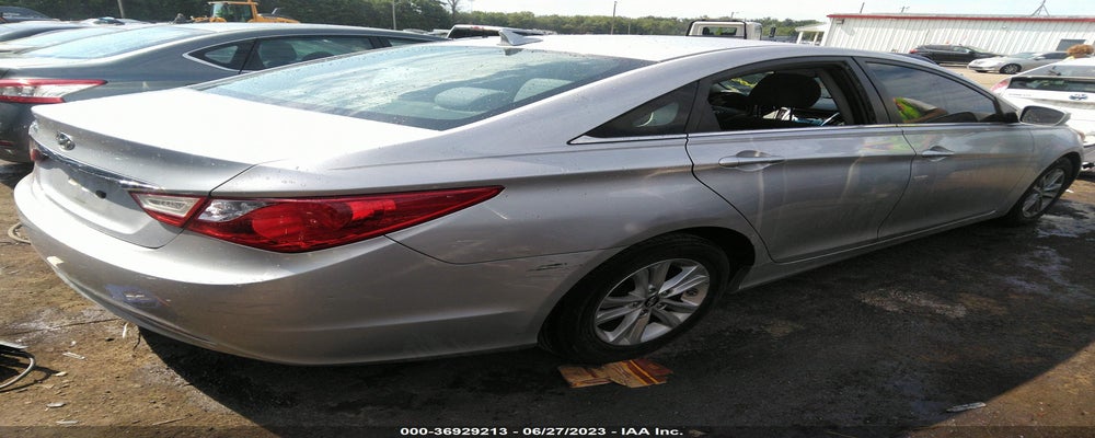 5NPEB4AC9BH159041 2011 HYUNDAI SONATA photo no. 4