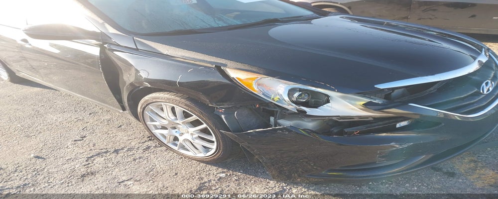 5NPEB4AC8BH217902 2011 HYUNDAI SONATA photo no. 6