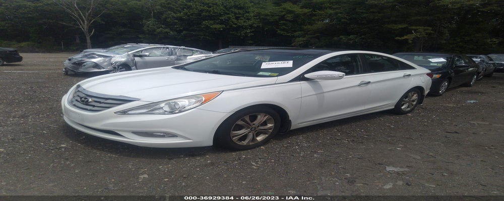 5NPEC4AC9CH388124 2012 HYUNDAI SONATA photo no. 2