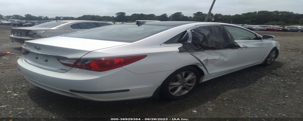 5NPEC4AC9CH388124 2012 HYUNDAI SONATA photo no. 4