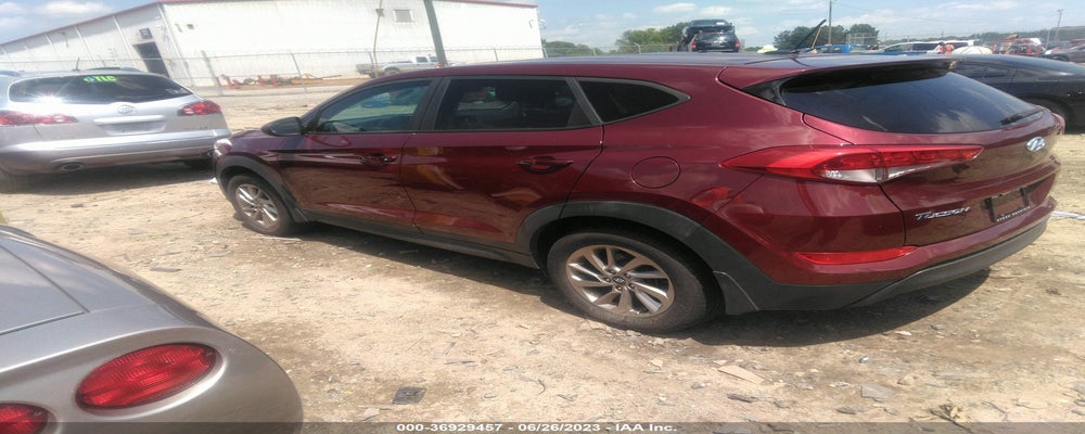 KM8J23A48HU431879 2017 HYUNDAI TUCSON photo no. 3