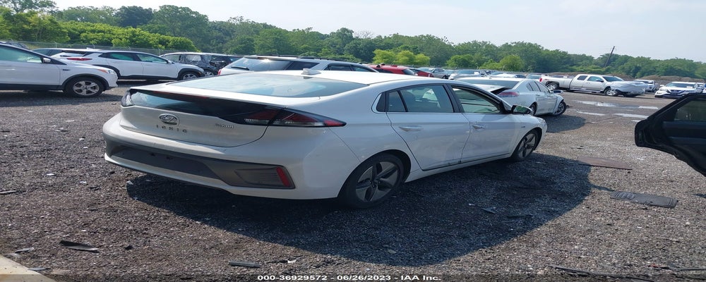 KMHC05LC5LU206794 2020 HYUNDAI IONIQ HYBRID photo no. 4