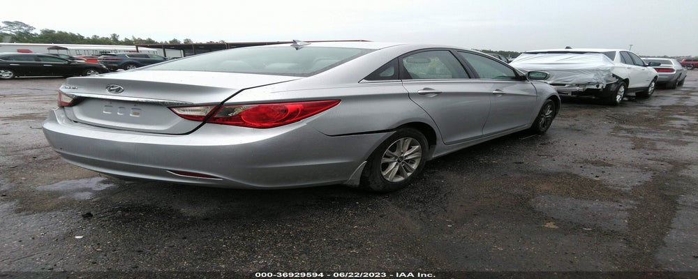 5NPEB4AC7DH680536 2013 HYUNDAI SONATA photo no. 4