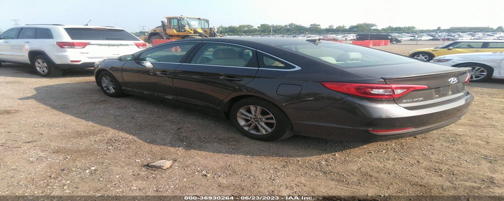5NPE24AF7FH245156 2015 HYUNDAI SONATA photo no. 3