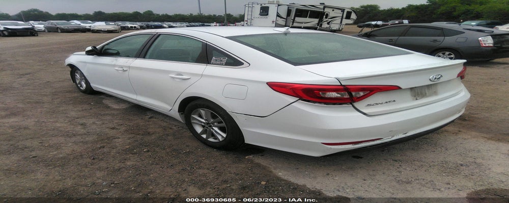 5NPE24AF4FH202846 2015 HYUNDAI SONATA photo no. 3