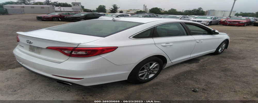 5NPE24AF4FH202846 2015 HYUNDAI SONATA photo no. 4