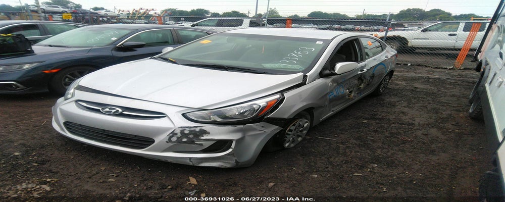 KMHCT4AE0GU133863 2016 HYUNDAI ACCENT photo no. 2