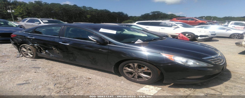 5NPEC4AC7BH127198 2011 HYUNDAI SONATA photo no. 13