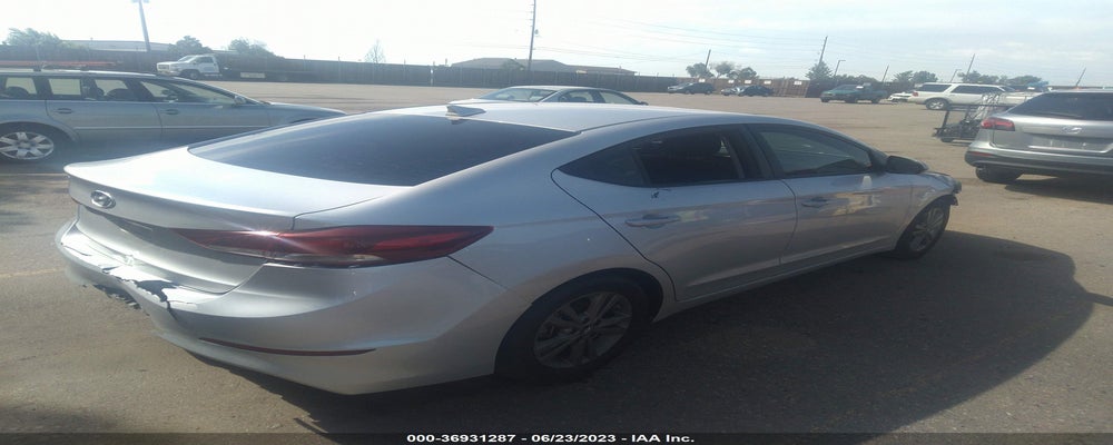 5NPD84LF0JH397750 2018 HYUNDAI ELANTRA photo no. 4