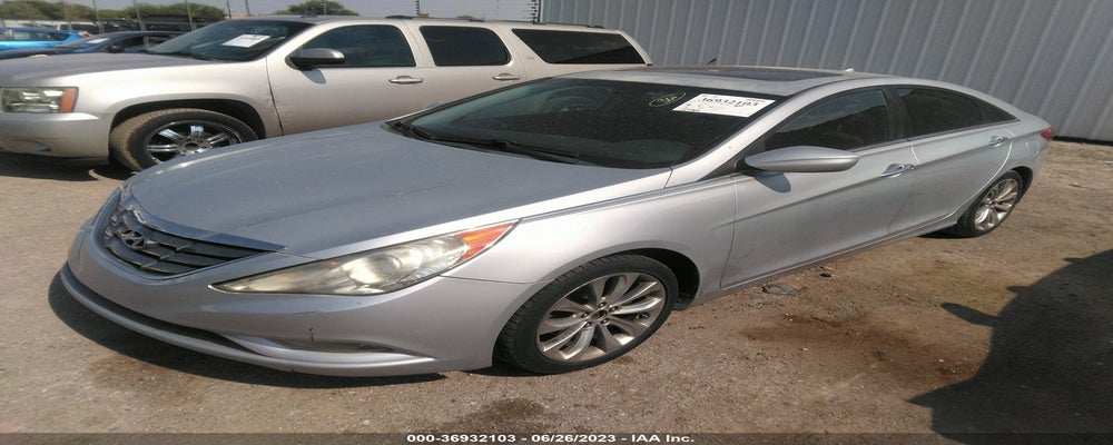 5NPEC4AB2BH202025 2011 HYUNDAI SONATA photo no. 2