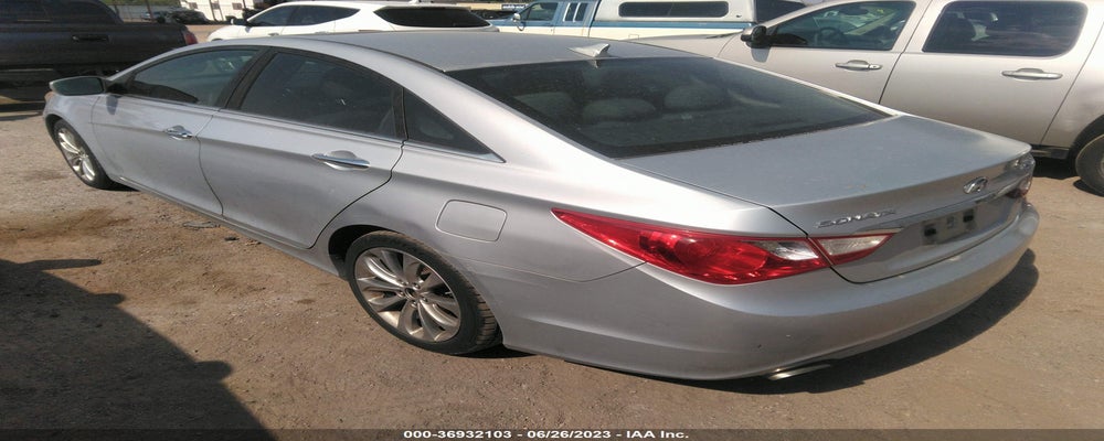5NPEC4AB2BH202025 2011 HYUNDAI SONATA photo no. 3