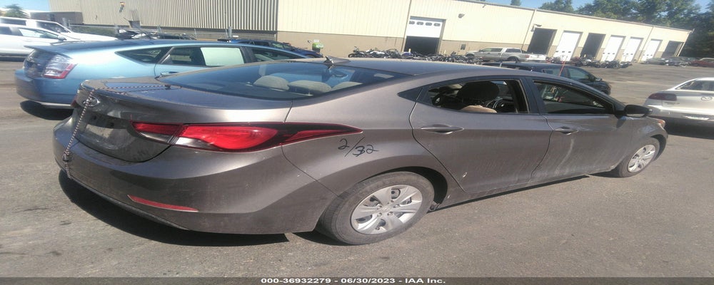 5NPDH4AE3GH693462 2016 HYUNDAI ELANTRA photo no. 4