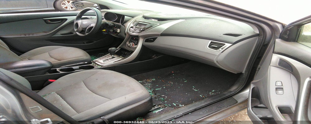 5NPDH4AE0DH432043 2013 HYUNDAI ELANTRA photo no. 5