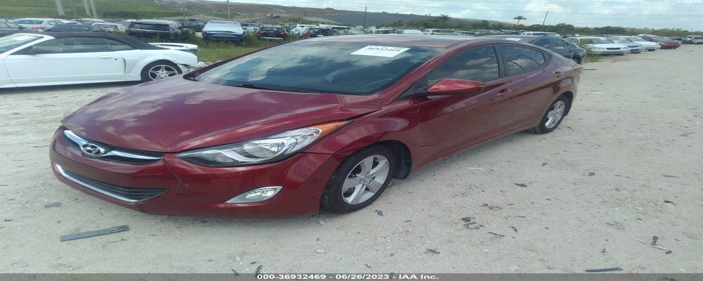 5NPDH4AE2DH438913 2013 HYUNDAI ELANTRA photo no. 2