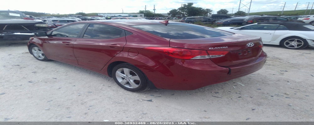 5NPDH4AE2DH438913 2013 HYUNDAI ELANTRA photo no. 3