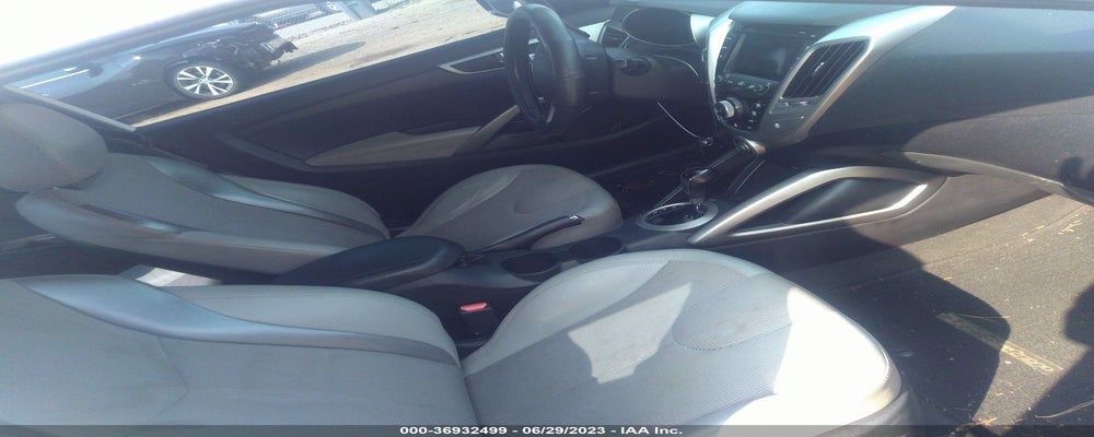 KMHTC6AD4CU030233 2012 HYUNDAI VELOSTER photo no. 5
