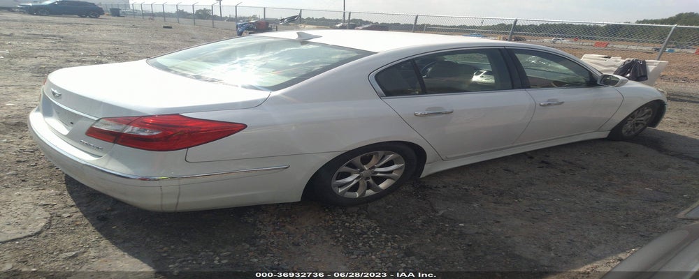 KMHGC4DDXDU239740 2013 HYUNDAI GENESIS photo no. 4