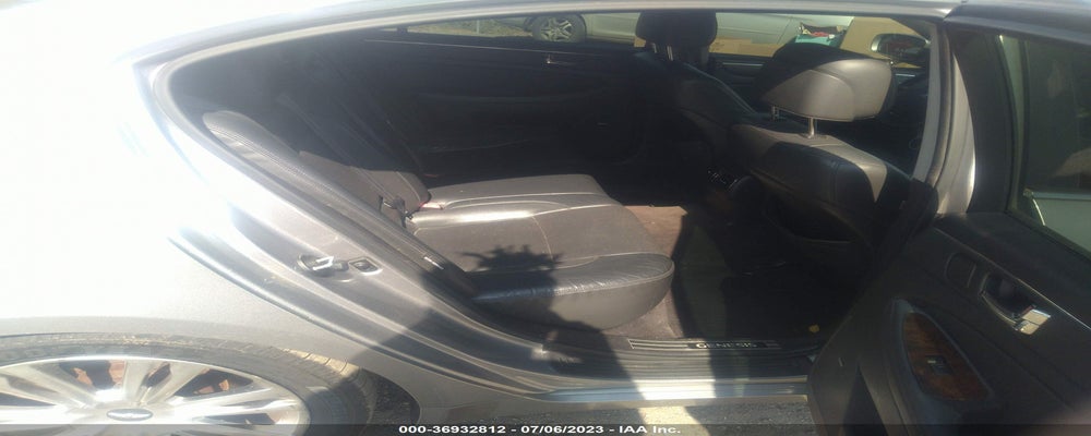 KMHGC4DF7BU121823 2011 HYUNDAI GENESIS photo no. 8