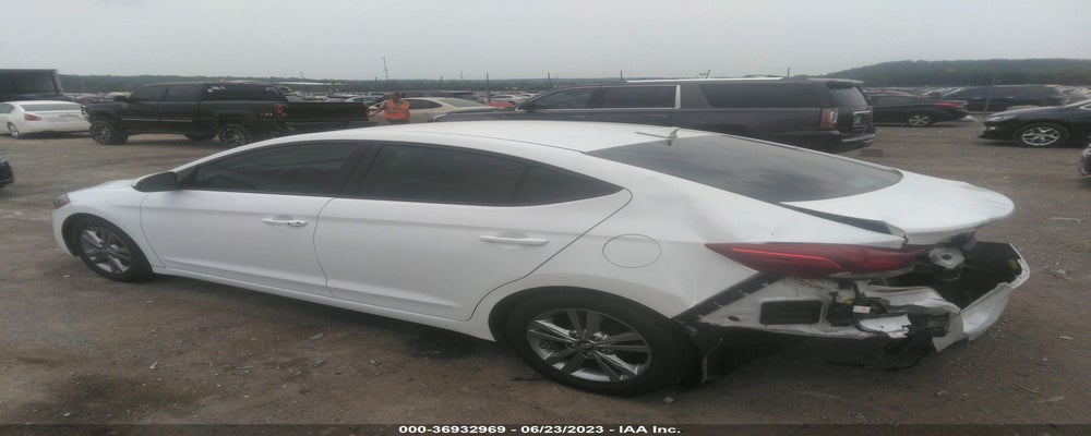5NPD84LF5HH049856 2017 HYUNDAI ELANTRA photo no. 3