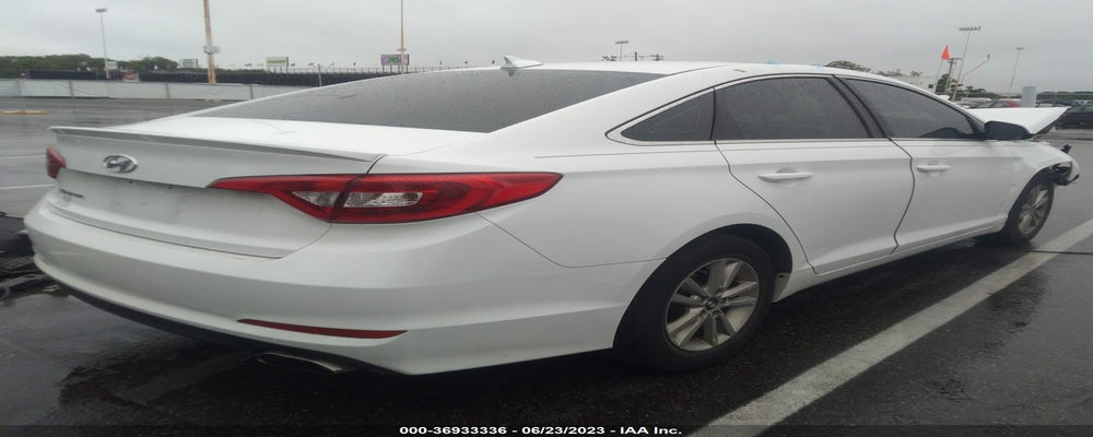 5NPE24AF8HH496111 2017 HYUNDAI SONATA photo no. 4