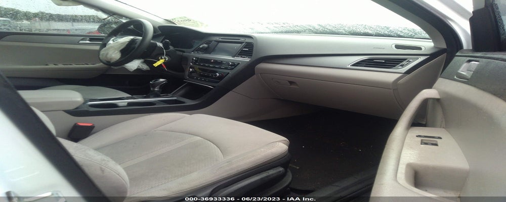 5NPE24AF8HH496111 2017 HYUNDAI SONATA photo no. 5