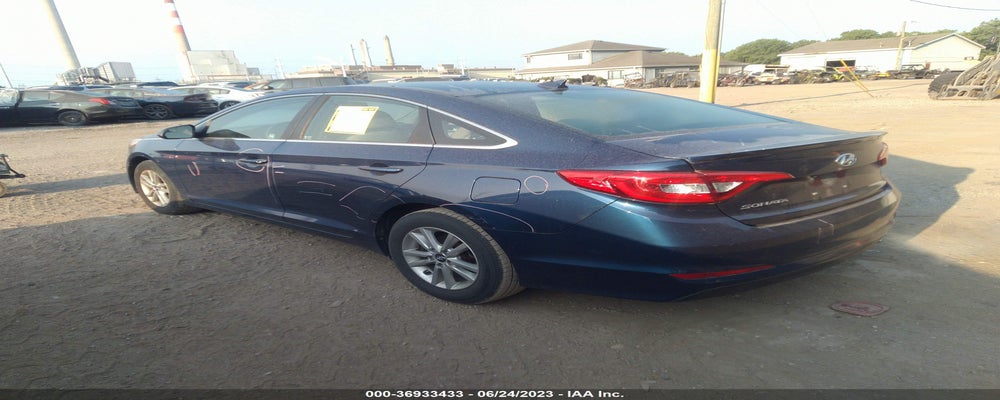 5NPE24AF2FH177445 2015 HYUNDAI SONATA photo no. 3