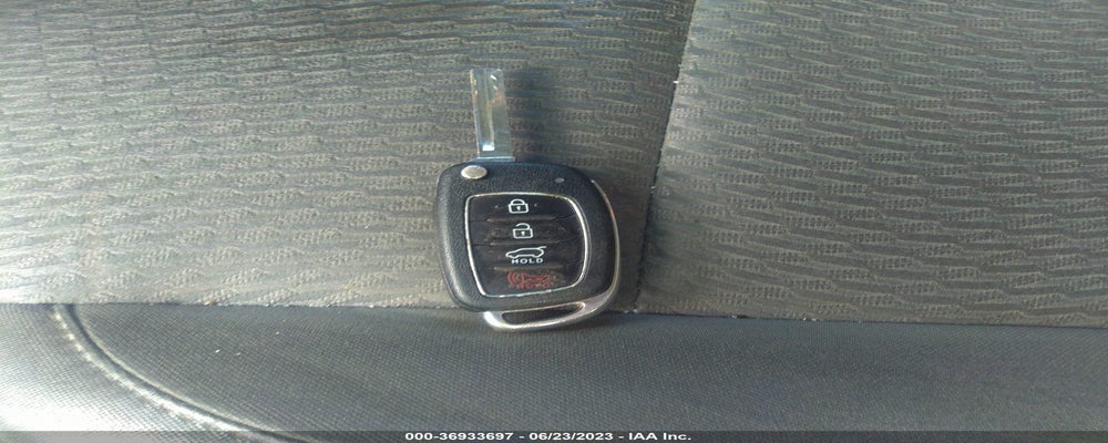 5NMZTDLB7JH100469 2018 HYUNDAI SANTA FE SPORT photo no. 11