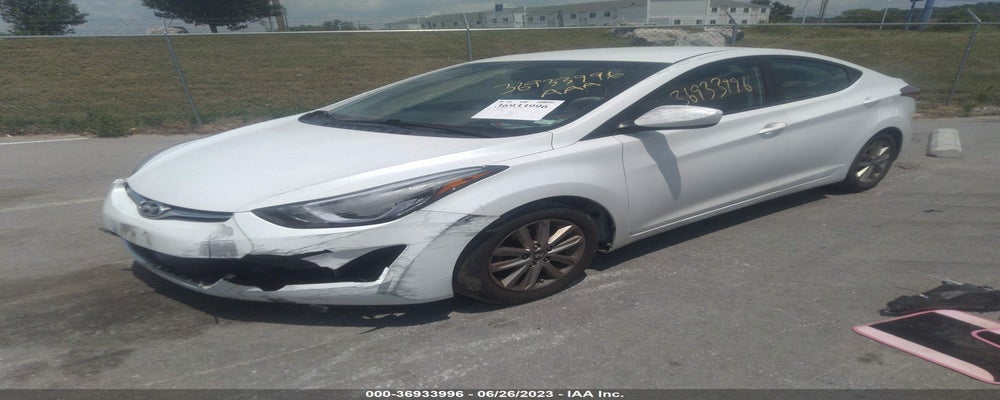 5NPDH4AE3FH636662 2015 HYUNDAI ELANTRA photo no. 2