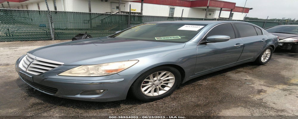 KMHGC4DEXBU116557 2011 HYUNDAI GENESIS photo no. 2