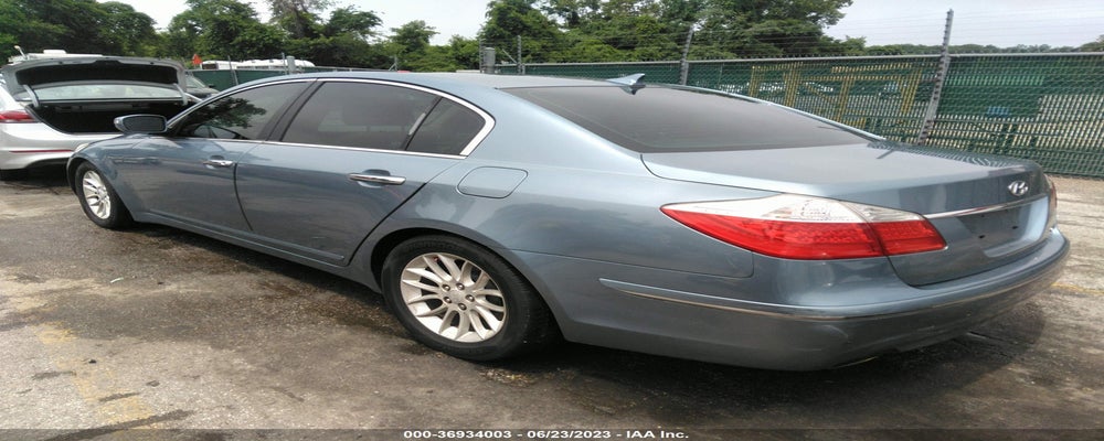 KMHGC4DEXBU116557 2011 HYUNDAI GENESIS photo no. 3