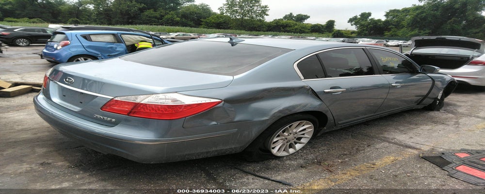 KMHGC4DEXBU116557 2011 HYUNDAI GENESIS photo no. 4