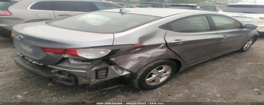 5NPDH4AE4FH647847 2015 HYUNDAI ELANTRA photo no. 4