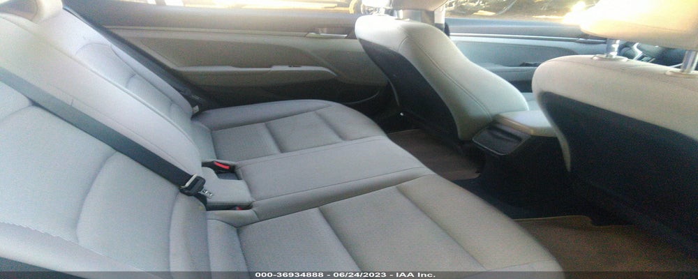KMHD74LF5HU098995 2017 HYUNDAI ELANTRA photo no. 8