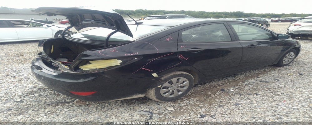 KMHCT4AE0HU377871 2017 HYUNDAI ACCENT photo no. 4