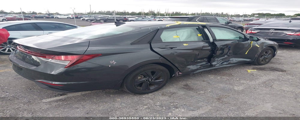 5NPLM4AG6PH093673 2023 HYUNDAI ELANTRA photo no. 4