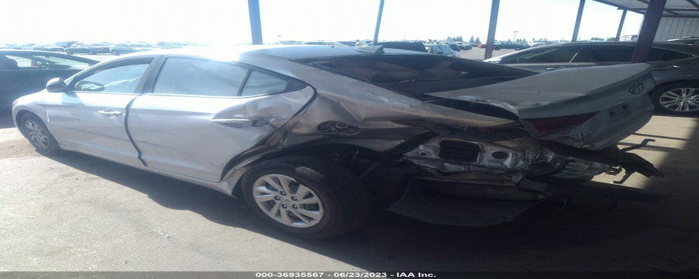 KMHD74LF7HU084063 2017 HYUNDAI ELANTRA photo no. 3