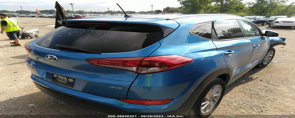 KM8J3CA42HU290000 2017 HYUNDAI TUCSON photo no. 4